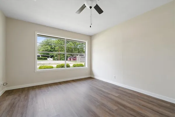 $435,000 | 510 Bradburn Road, Unit 510 512 514, Grand Saline, TX 75140