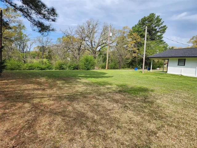 $435,000 | 510 Bradburn Road, Unit 510 512 514, Grand Saline, TX 75140