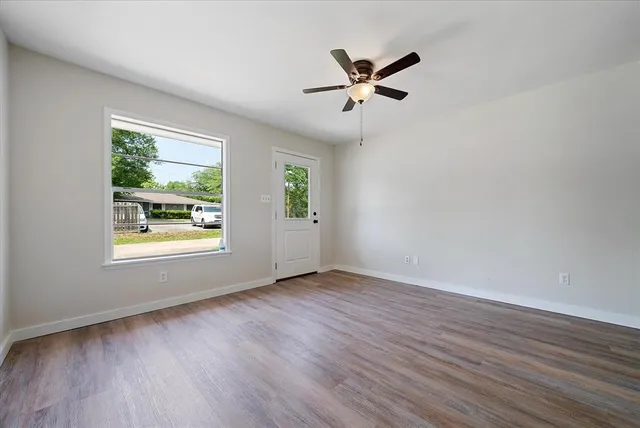 $435,000 | 510 Bradburn Road, Unit 510 512 514, Grand Saline, TX 75140