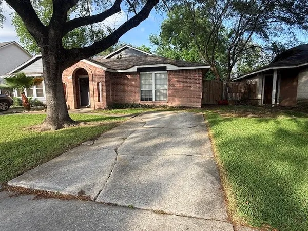 $1,275 | 22106 Moss Falls Lane, Spring, TX 77373