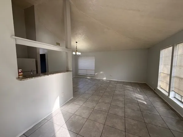 $1,275 | 22106 Moss Falls Lane, Spring, TX 77373