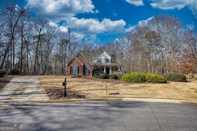 $560,000 | 1000 Holcomb Court, Bogart, GA 30622