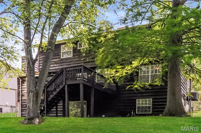 $2,555 | 12720 Coachlight Square Drive, Florissant, MO 63033