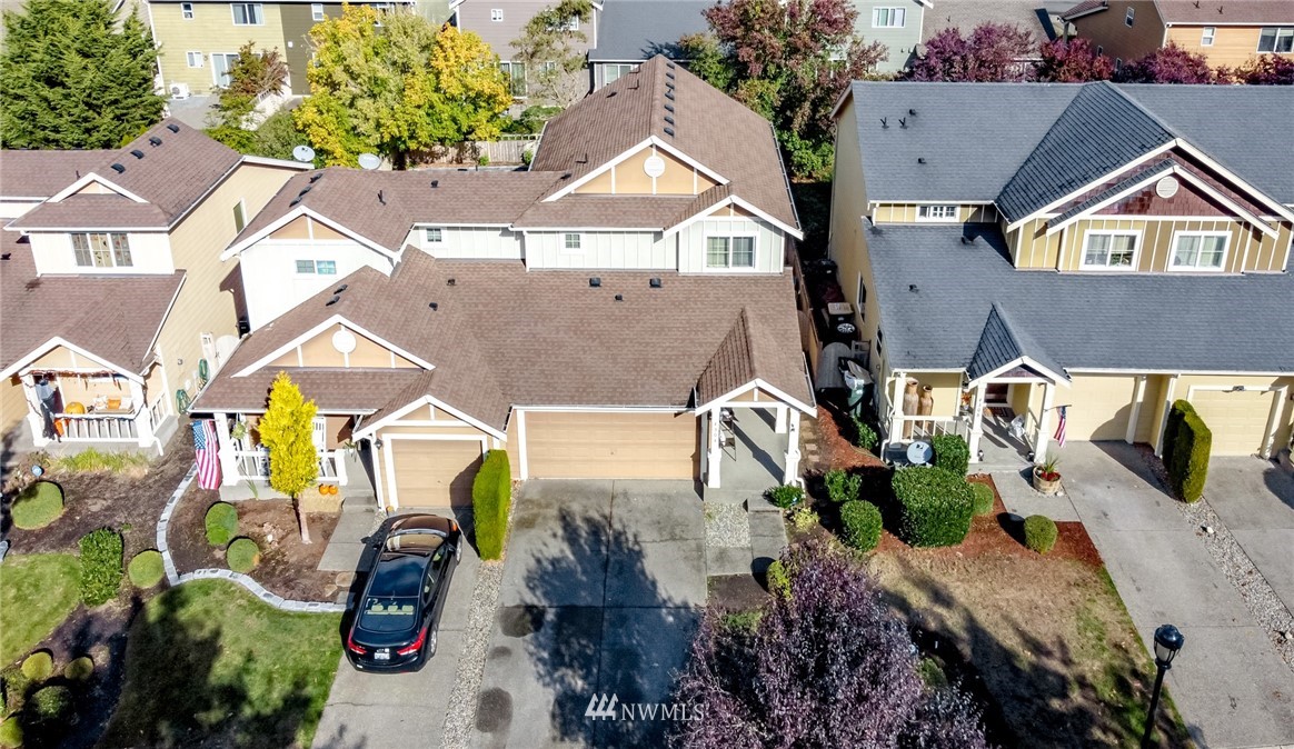 4304 Roxanna Loop Southeast Lacey, WA 98503 - Photo 3 of 40 Gallery Image 3