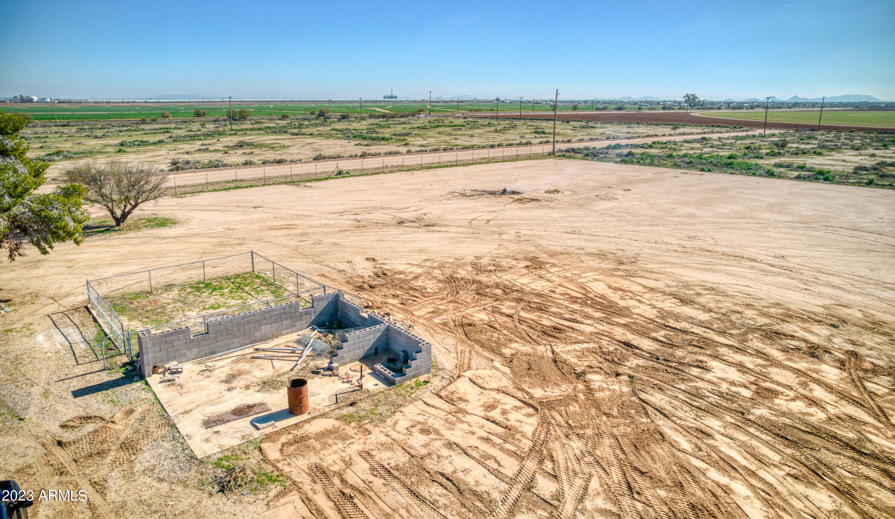 2530 North Whispering Winds Road Maricopa, AZ 85139 - Photo 54 of 63 55