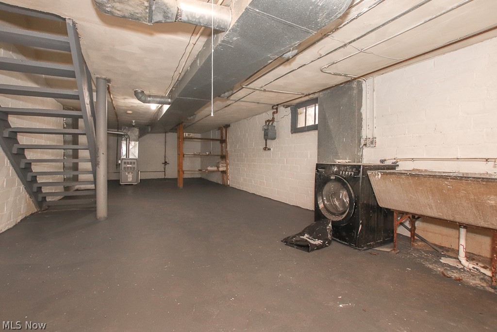 17705 Winslow Road Cleveland, OH 44120 - Photo 29 of 32 Gallery Image 29