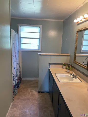 $1,200 | 111 Violet Street, Thibodaux, LA 70301