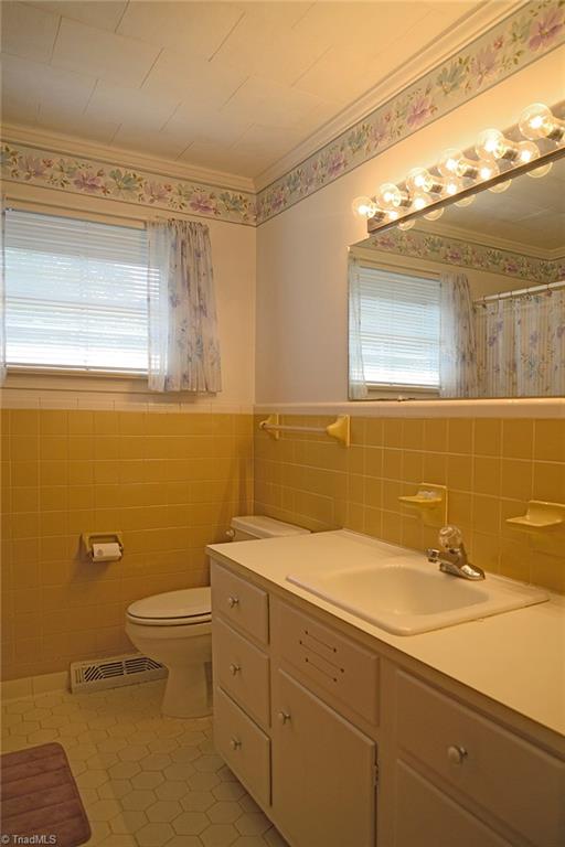 1403 Meadowbrook Road Asheboro, NC 27203 - Photo 14 of 30 Gallery Image 14