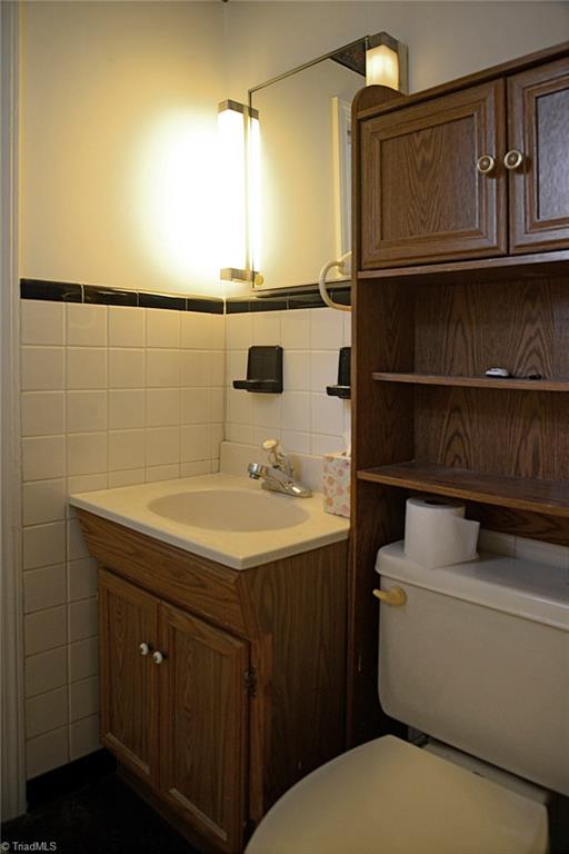 1403 Meadowbrook Road Asheboro, NC 27203 - Photo 19 of 30 Gallery Image 19