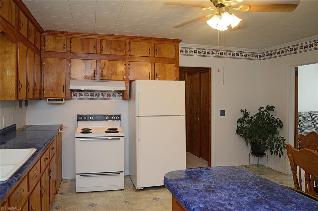 1403 Meadowbrook Road Asheboro, NC 27203 - Photo 8 of 30 Gallery Image 8