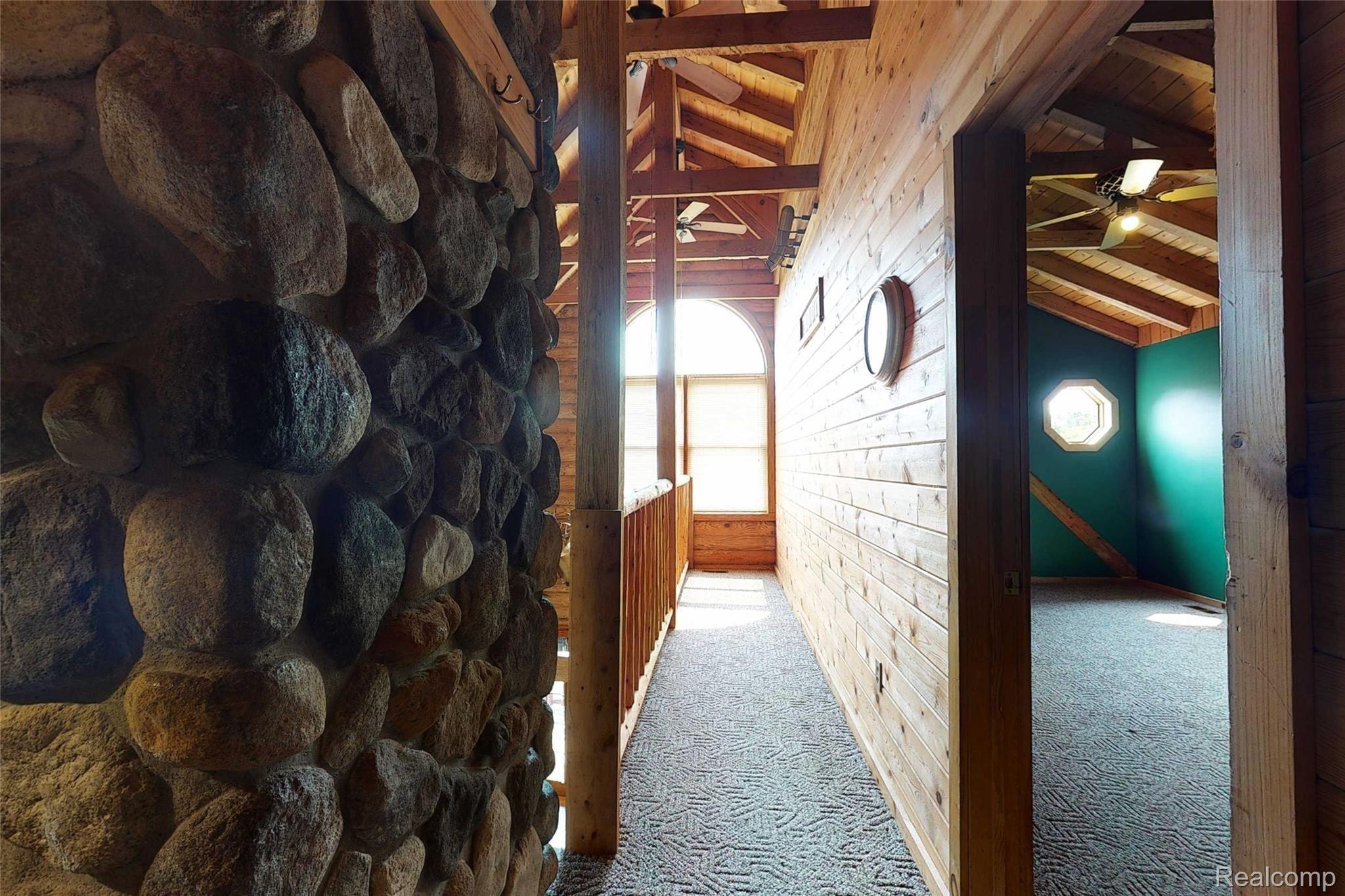 10118 Coldwater Road Flushing, MI 48433 - Photo 43 of 62 10118-Coldwater-Rd-45 Upstairs Hallway.jpg