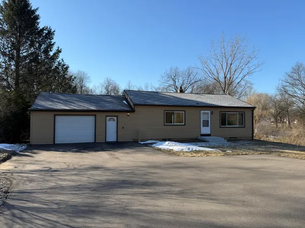 $274,900 | 8949 Stadium Drive, Kalamazoo, MI 49009