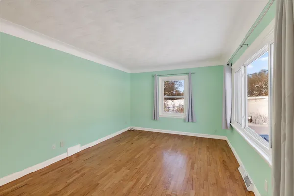 $274,900 | 8949 Stadium Drive, Kalamazoo, MI 49009