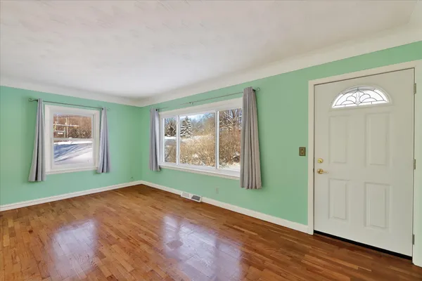 $274,900 | 8949 Stadium Drive, Kalamazoo, MI 49009