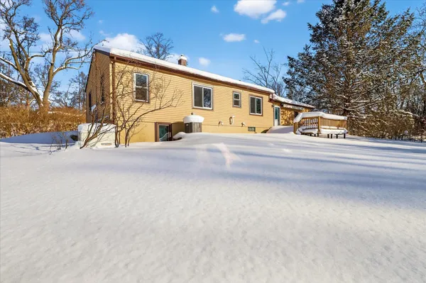 $274,900 | 8949 Stadium Drive, Kalamazoo, MI 49009