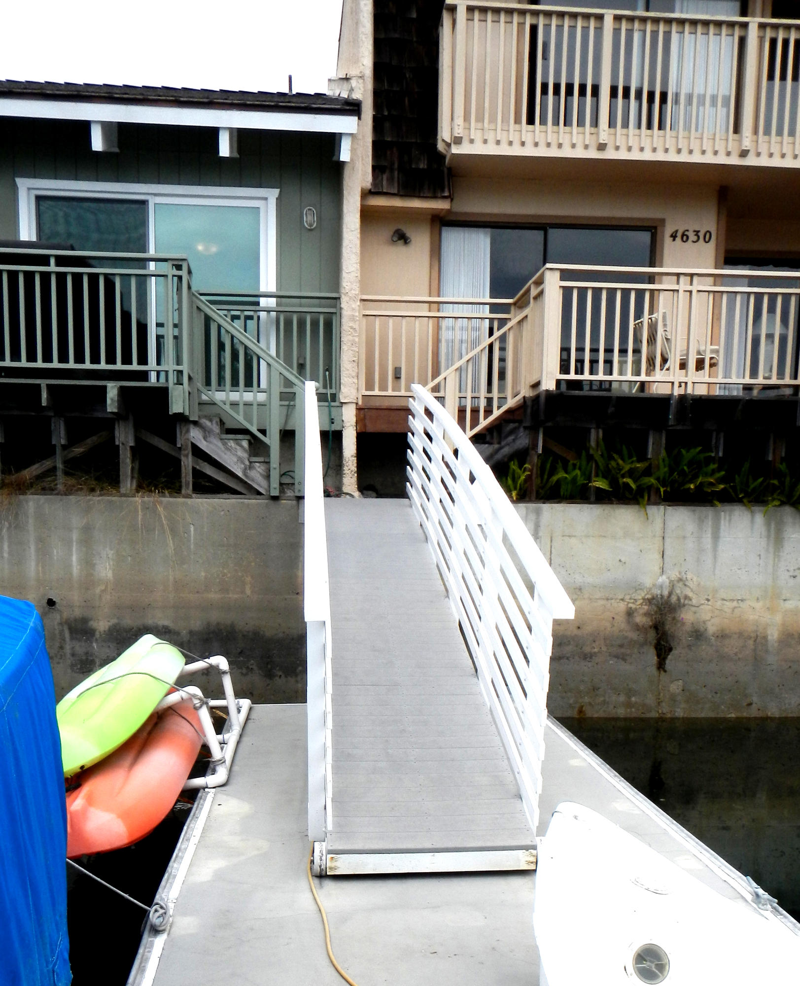 4640 Eastbourne Oxnard, CA 93035 - Photo 27 of 49 a view of balcony with furniture