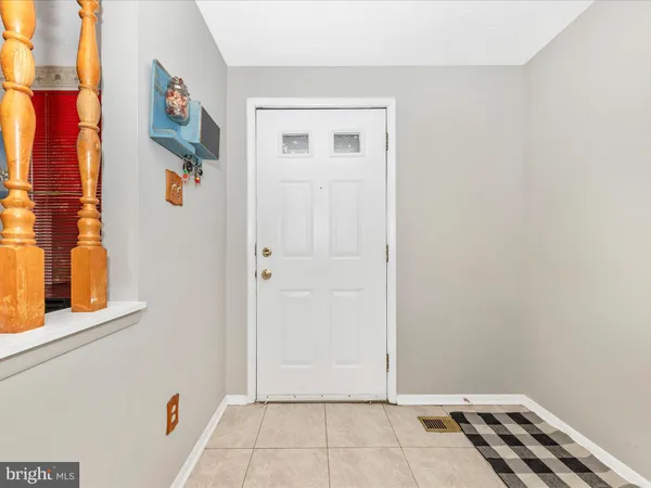 $2,975 | 12461 Quail Woods Drive, Germantown, MD 20874