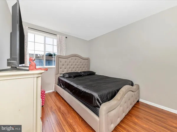 $2,975 | 12461 Quail Woods Drive, Germantown, MD 20874