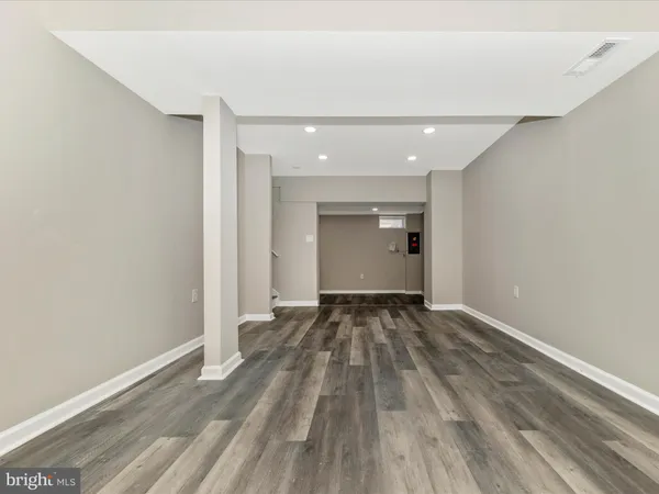 $2,975 | 12461 Quail Woods Drive, Germantown, MD 20874