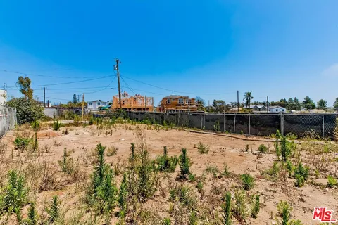 $1,295,000 | 14839 Sunset Boulevard, Pacific Palisades, CA 90272