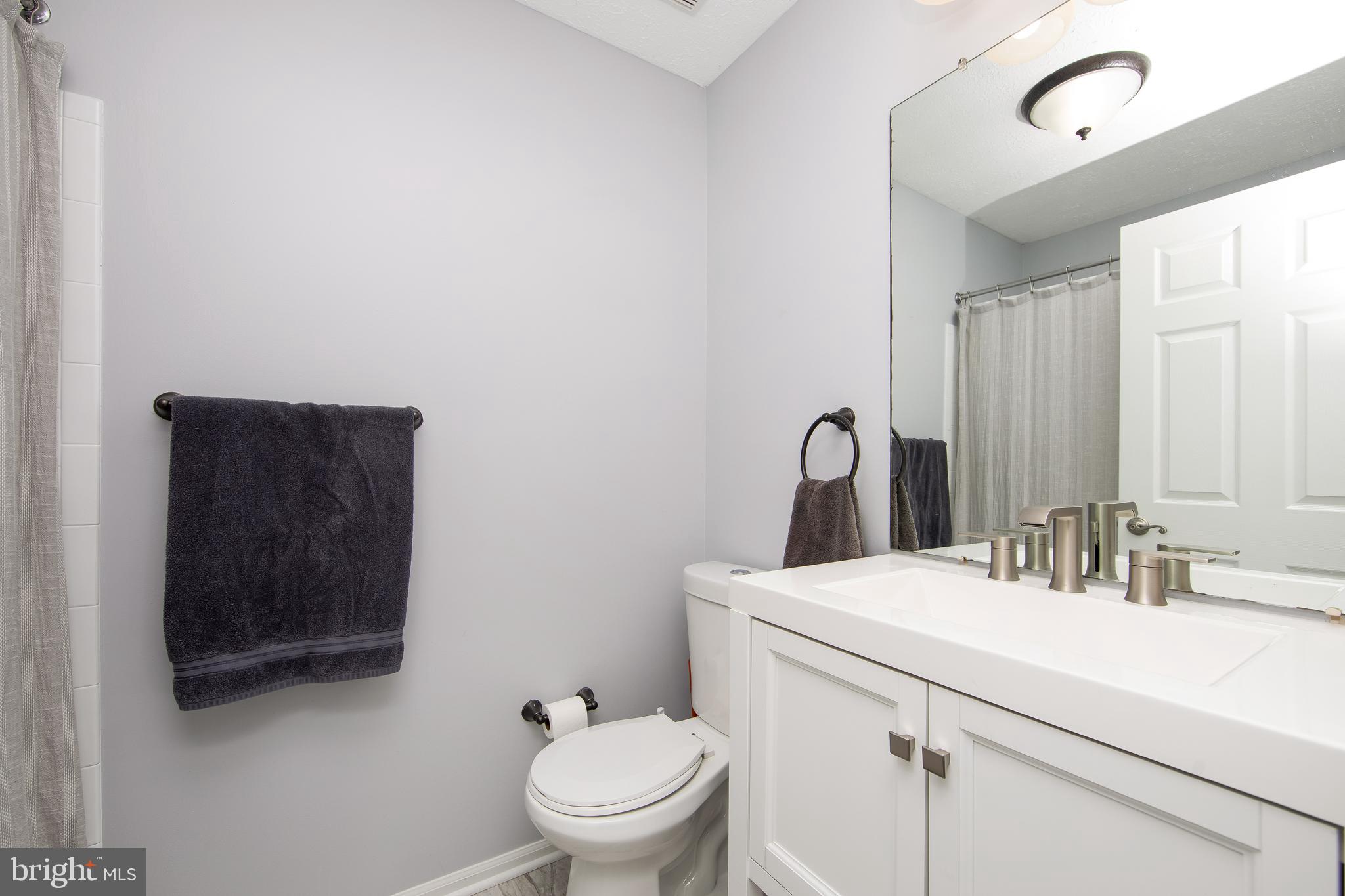 84 Eldon Way Marlton, NJ 08053 - Photo 18 of 24