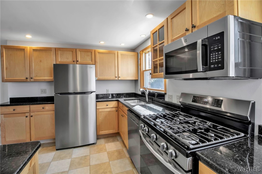 497 Mt Vernon Road Amherst, NY 14226 - Photo 16 of 46