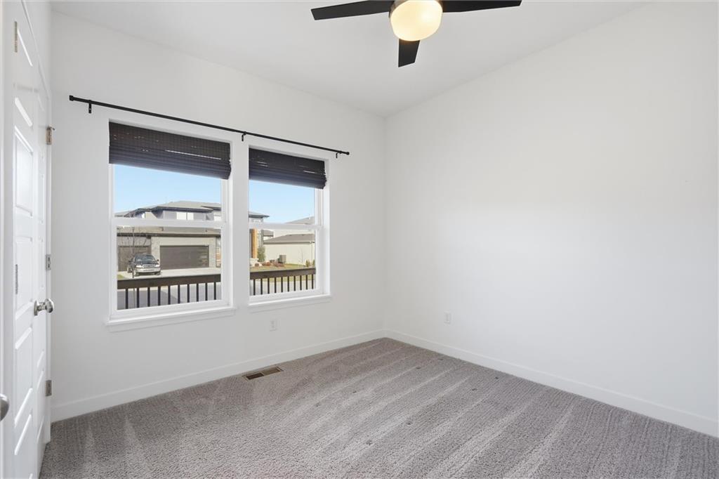 2765 Southwest 11th Street Lee's Summit, MO 64081 - Photo 14 of 55