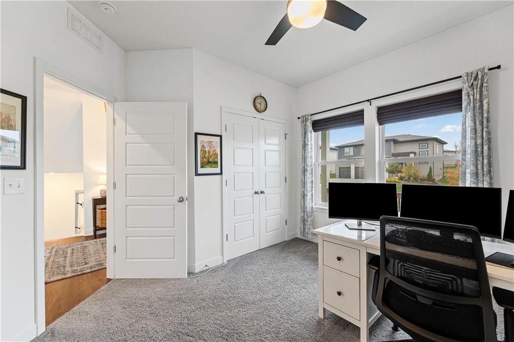 2765 Southwest 11th Street Lee's Summit, MO 64081 - Photo 15 of 55