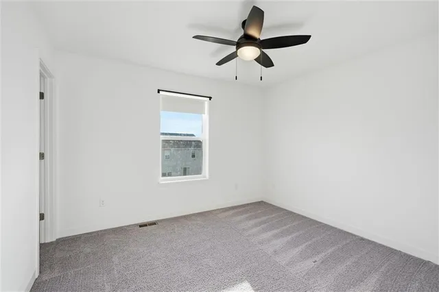 $525,000 | 2765 Southwest 11th Street, Lee's Summit, MO 64081