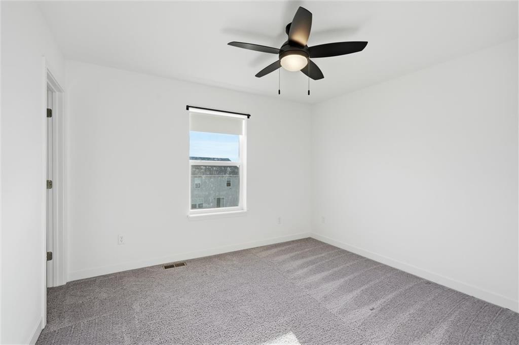 2765 Southwest 11th Street Lee's Summit, MO 64081 - Photo 28 of 55