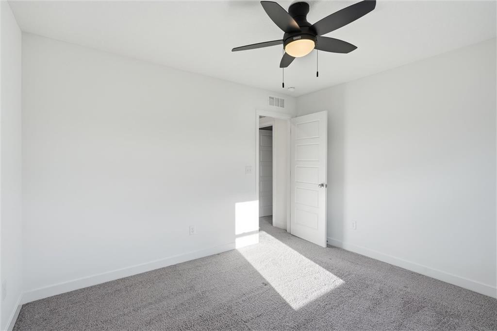 2765 Southwest 11th Street Lee's Summit, MO 64081 - Photo 30 of 55