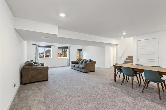 $525,000 | 2765 Southwest 11th Street, Lee's Summit, MO 64081