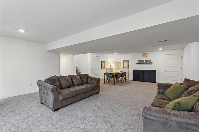 $525,000 | 2765 Southwest 11th Street, Lee's Summit, MO 64081