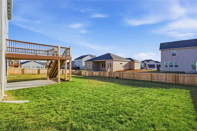 $525,000 | 2765 Southwest 11th Street, Lee's Summit, MO 64081