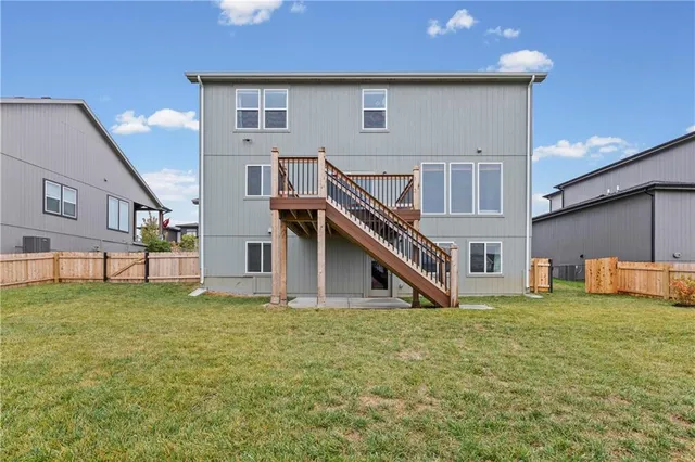 $525,000 | 2765 Southwest 11th Street, Lee's Summit, MO 64081