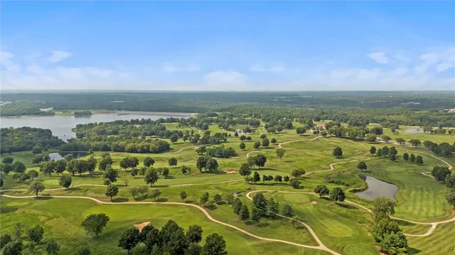 $525,000 | 2765 Southwest 11th Street, Lee's Summit, MO 64081