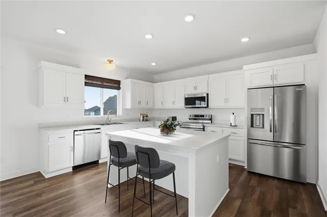 $525,000 | 2765 Southwest 11th Street, Lee's Summit, MO 64081