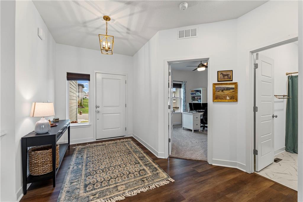 2765 Southwest 11th Street Lee's Summit, MO 64081 - Photo 6 of 50