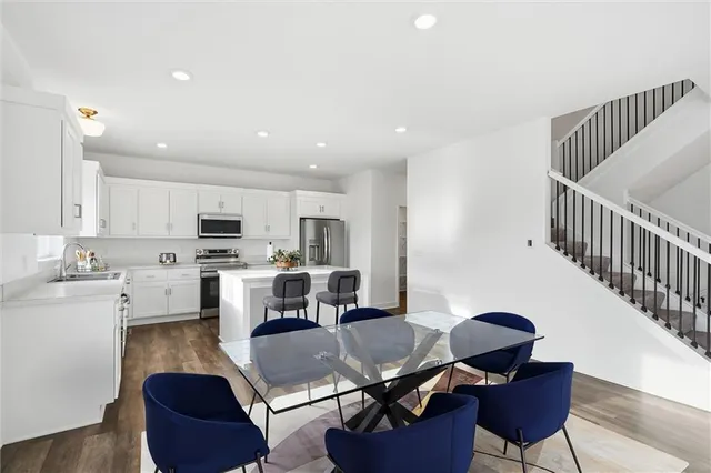 $525,000 | 2765 Southwest 11th Street, Lee's Summit, MO 64081