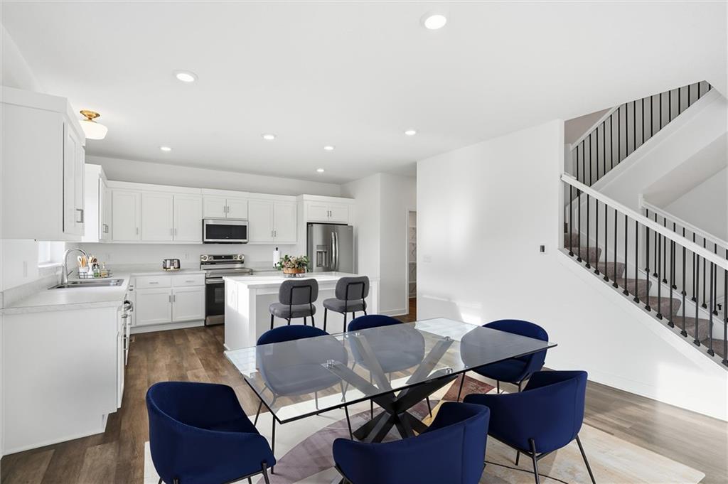 2765 Southwest 11th Street Lee's Summit, MO 64081 - Photo 8 of 55