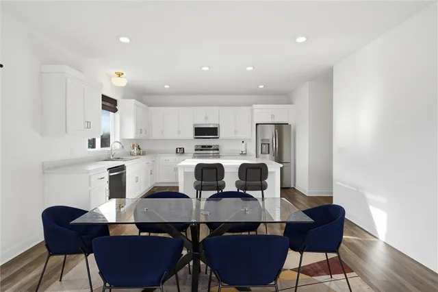 $525,000 | 2765 Southwest 11th Street, Lee's Summit, MO 64081