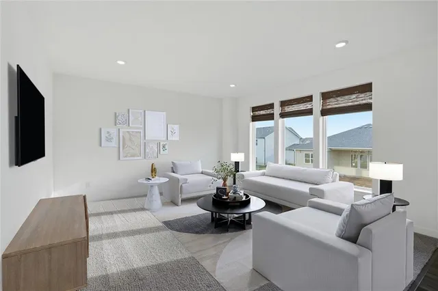 $525,000 | 2765 Southwest 11th Street, Lee's Summit, MO 64081