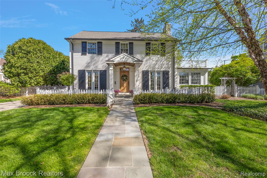 1259 Dorchester Road Birmingham, MI 48009 - Photo 1 of 46 Gallery Image 1