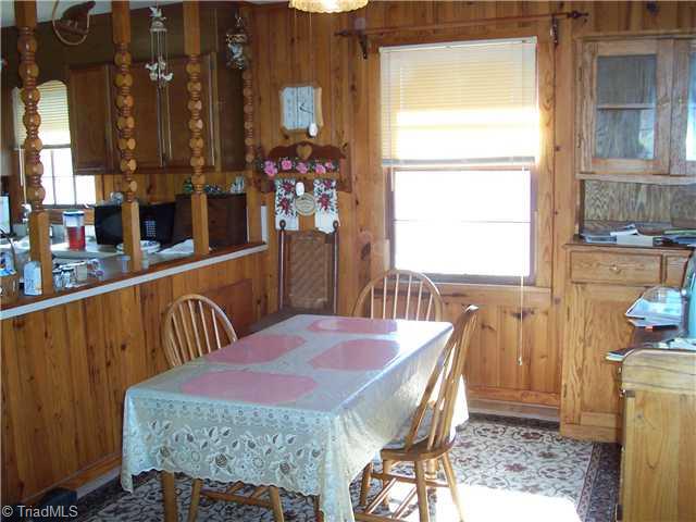 6210 Little Beane Store Road Seagrove, NC 27341 - Photo 4 of 9 Dining Room.