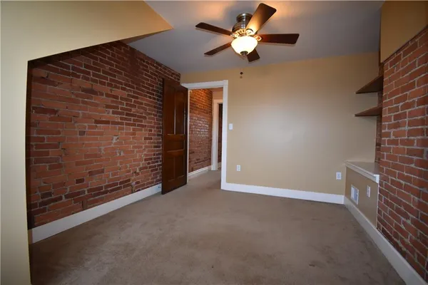 $2,100 | 4214 Post Street, Pittsburgh, PA 15201
