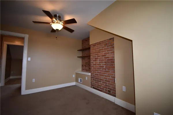 $2,100 | 4214 Post Street, Pittsburgh, PA 15201