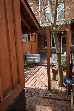 $2,100 | 4214 Post Street, Pittsburgh, PA 15201
