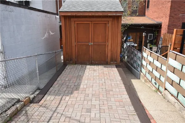 $2,100 | 4214 Post Street, Pittsburgh, PA 15201