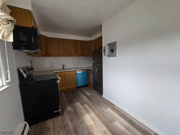 $1,950 | 87 Elm Road, Unit 16A, Caldwell, NJ 07006