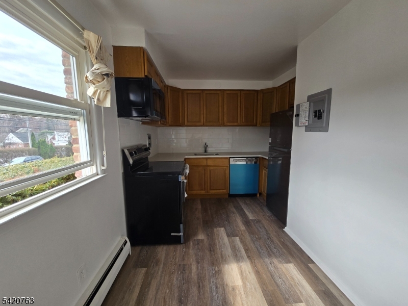 87 Elm Road, Unit 16A Caldwell, NJ 07006 - Photo 4 of 5